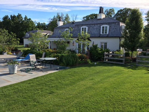 Garnich | Landscape Maintenance in New Jersey