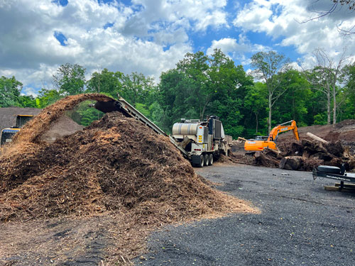 Garnich | Mulch in New Jersey